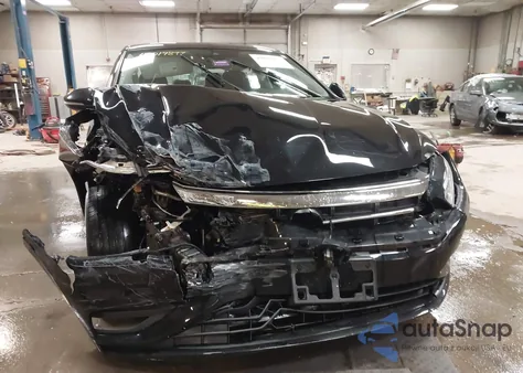 2019 Volkswagen Jetta 1.4T Sel Premium from USA, damaged, VIN 3VWG57BU5KM013509